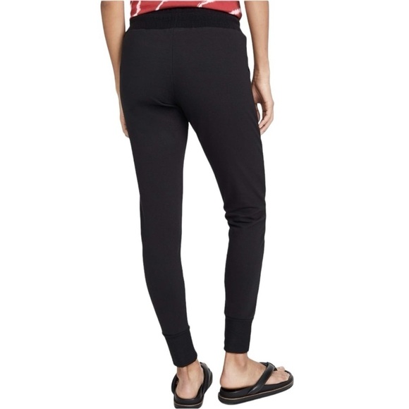 Free People FP Movement Sunny Skinny Sweat Joggers Sweatpants Black MED Like NEW - Picture 5 of 14